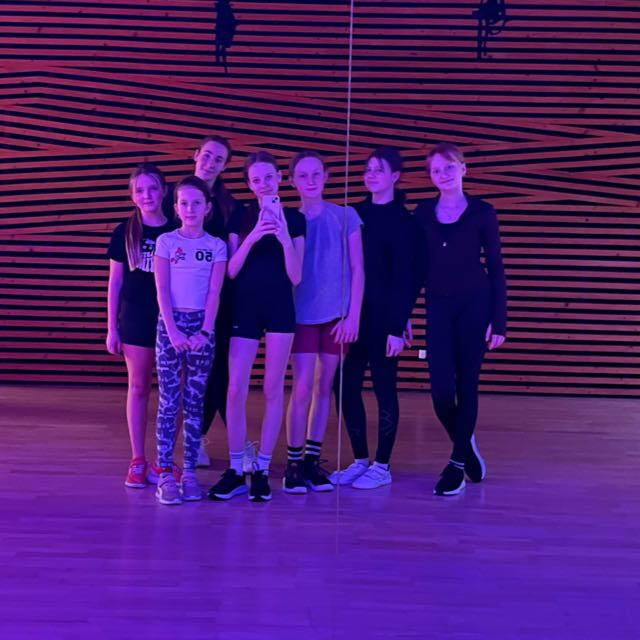 duhiiiiiiiiiiiiiiiiiiik