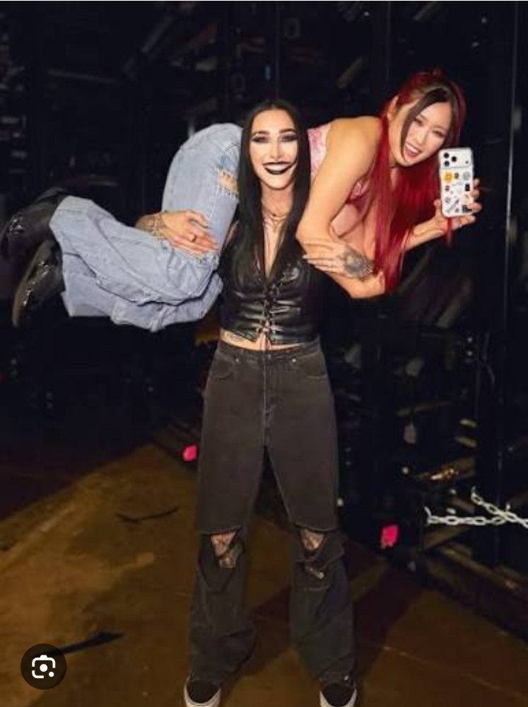 wwe iyo sky
