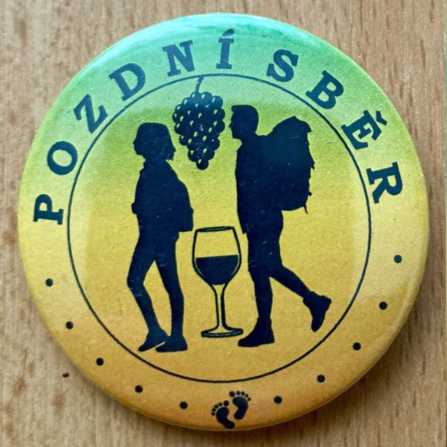Pozdní sběr 77